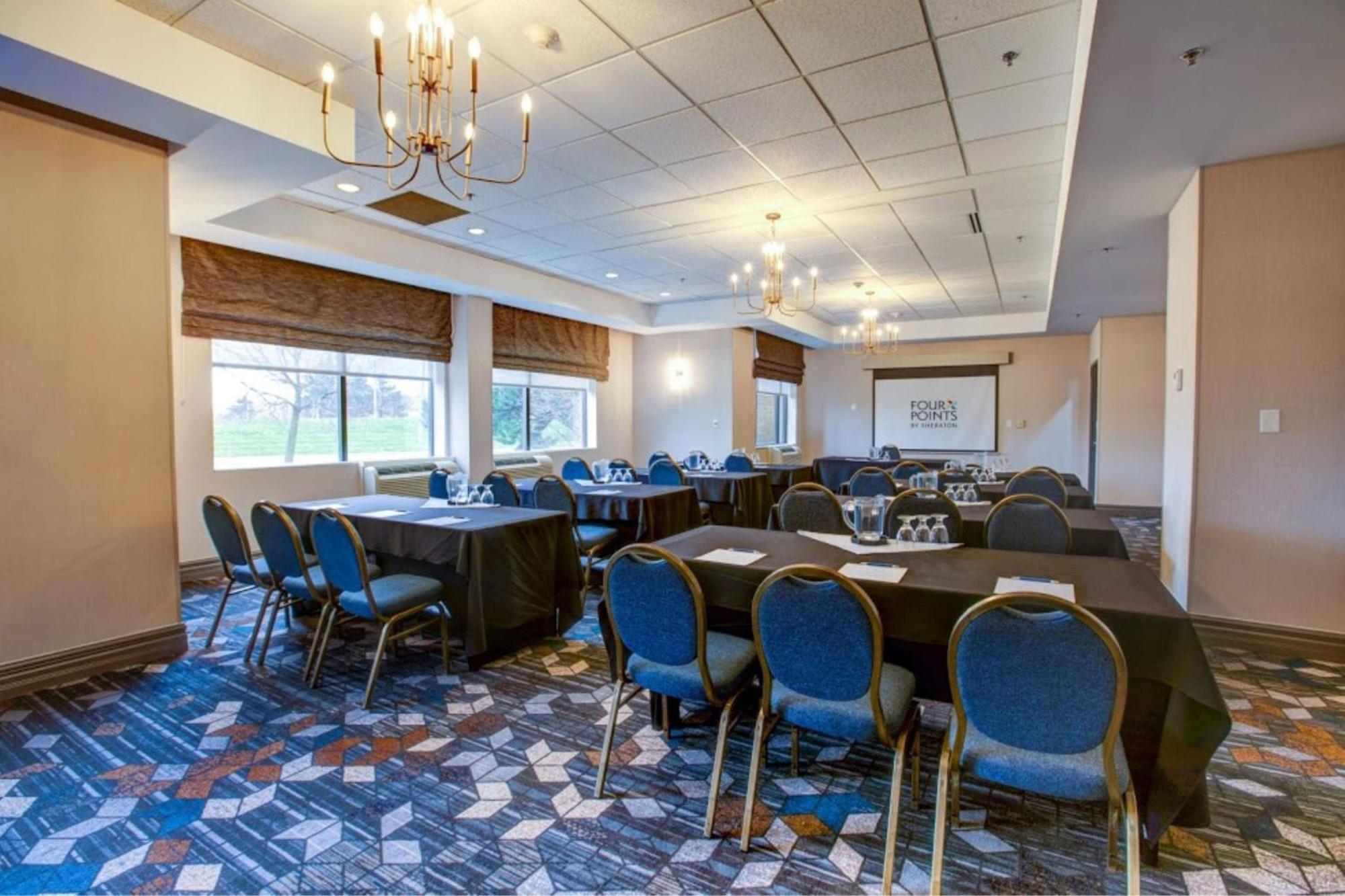 Four Points By Sheraton St. Catharines Niagara Suites Thorold Exterior photo