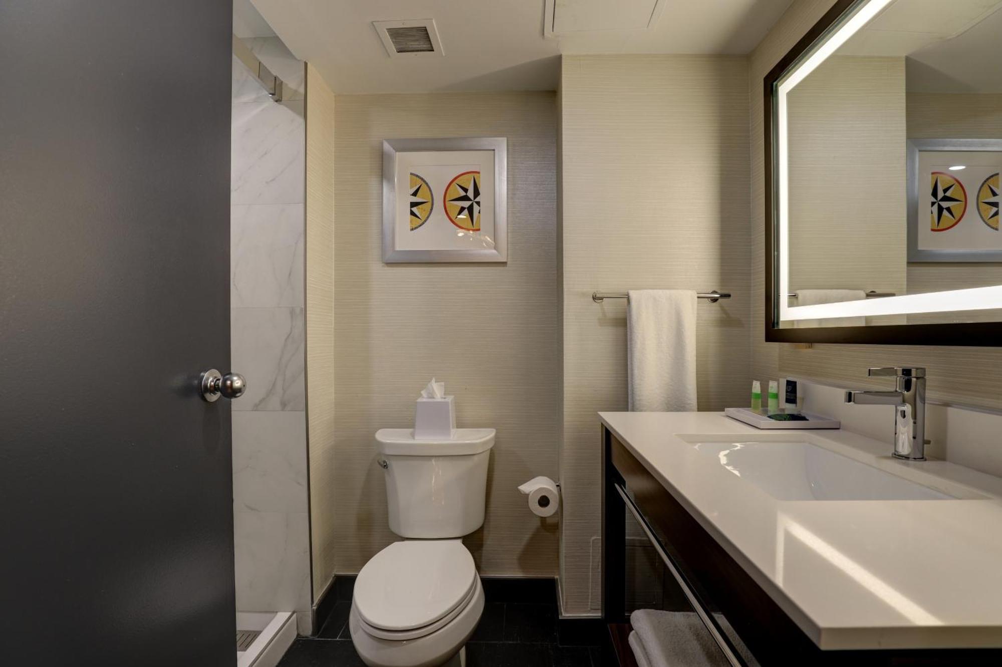 Four Points By Sheraton St. Catharines Niagara Suites Thorold Exterior photo