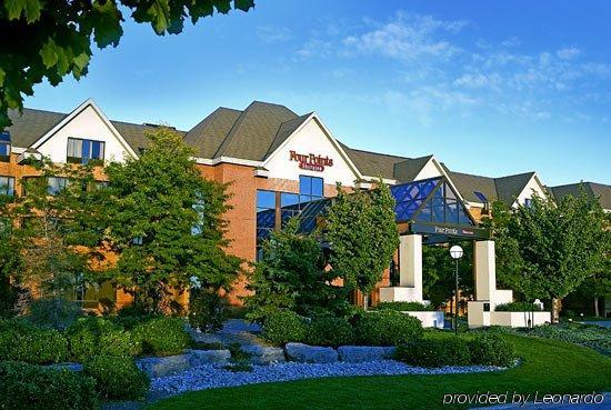 Four Points By Sheraton St. Catharines Niagara Suites Thorold Exterior photo