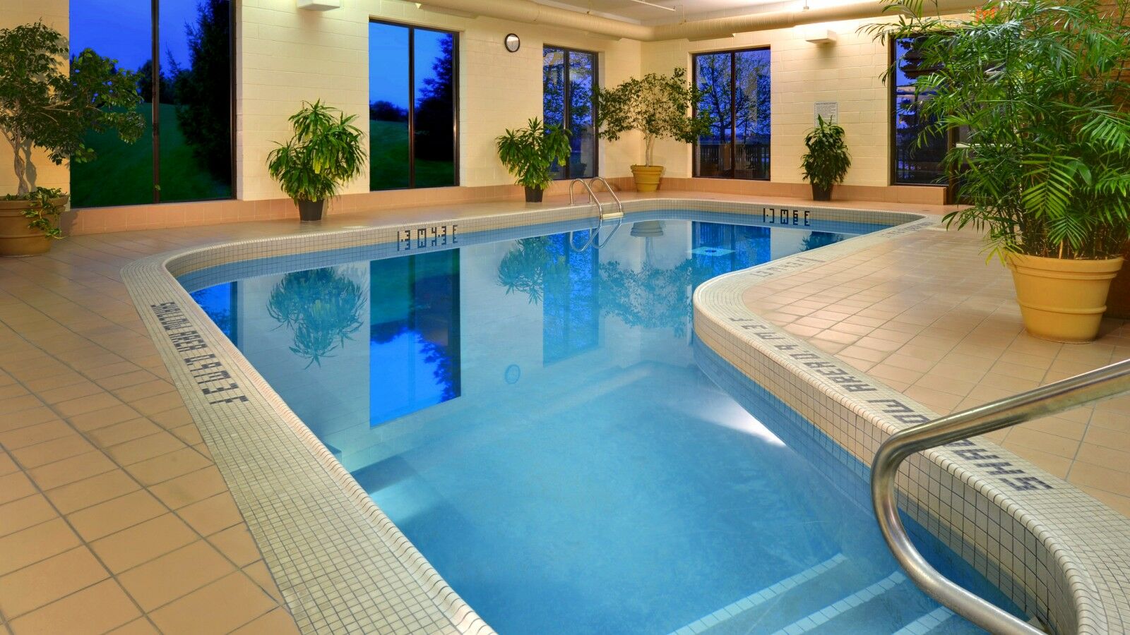 Four Points By Sheraton St. Catharines Niagara Suites Thorold Exterior photo